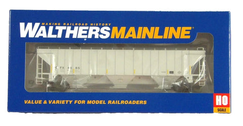 Walthers 910-49079 General Electric WCFX 4521 57' Trinity 3-Bay Covered Hopper
