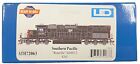 HO Scale Athearn 72063 SP Roseville Southern Pacific 8261 SD40T-2 DCC Ready
