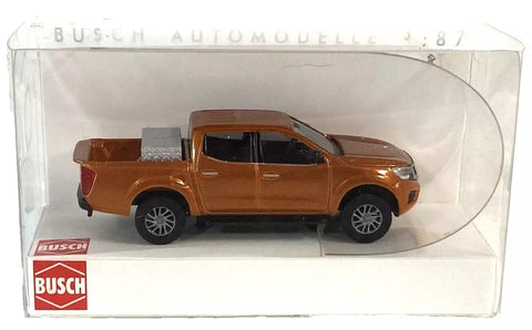 HO Scale Busch 53720 2015 Metallic Gold Nissan Navara Crew-Cab Pickup Truck