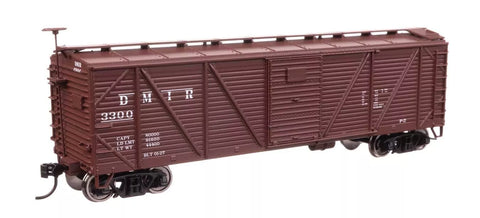 Walthers 910-40709 Duluth Missabe & Iron Range 3300 40' Single Sheathed Boxcar