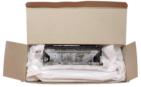 Atlas/Micro Trains 220010003 Chicago Northwestern CNW 175505 Covered Hopper Kit