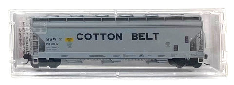 N Scale Micro Trains 9300210 Cotton Belt SSW #73994 3-Bay Covered Hopper