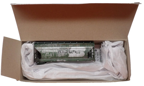 HO Atlas/Micro Trains 220010008 Burlington Northern 2-Bay Covered Hopper Kit