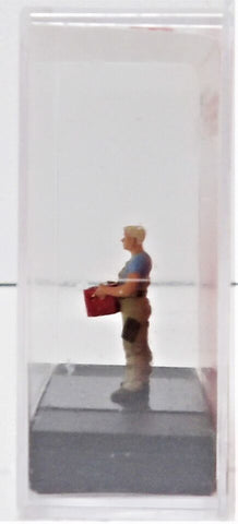 HO Scale Preiser Kg 28234 Man with/Caring Beer Crate Figure