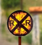 HO Scale ScaleSigns.com 2001c Weathered Railroad Crossing w/Heavy Rust Sign (2)