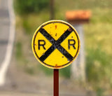 HO Scale ScaleSigns.com 2002c Weathered Railroad Crossing w/Light Rust Sign (2)