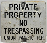 HO Scale ScaleSigns.com 21104 UP Union Pacific No Trespassing #4 Sign (4) pcs(Copy)
