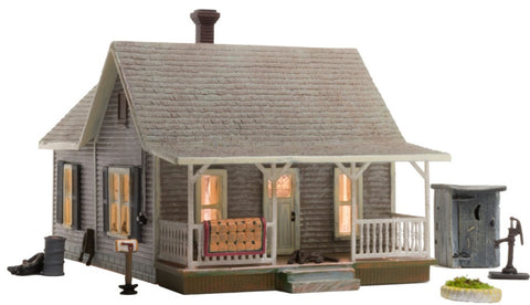 N Scale Woodland Scenics BR4933 Old Homestead House Built-&-Ready Structures