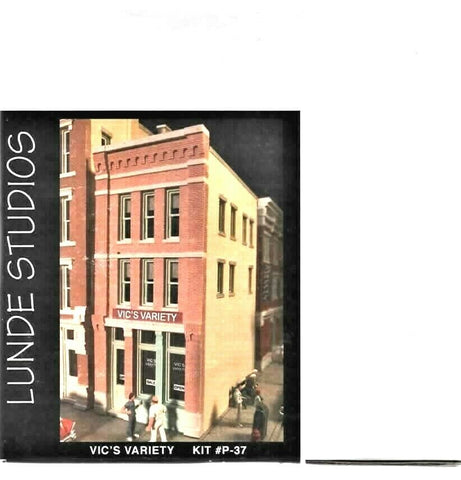 HO Scale Lunde Studios P-37 Vic's Variety Store Resin Building Kit