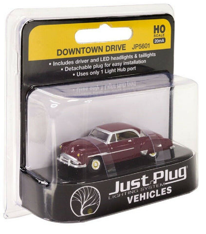 HO Scale Woodland Scenics JP5601 Just Plug Lighted Downtown Drive Coupe