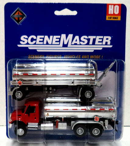 HO Scale Walthers SceneMaster 949-11670 International 7600 Tank Truck w/Trailer