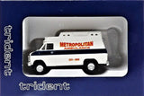 HO Trident Miniatures 90100 Metropolitan Ambulance with Chevrolet Van Cab