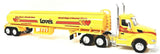 Trucks n Stuff 132 Love's Peterbilt 579 Day Cab Tractor w/Gas Tank Trailer