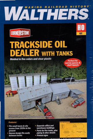 HO Scale Walthers Cornerstone 933-4059 Trackside Oil Dealer w/ Storage Tanks Kit