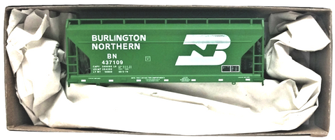 HO Scale Accurail 2205 Burlington Northern BN 437109 ACF 2-Bay Covered Hopper Kit