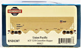 HO Roundhouse/Athearn 1207 Union Pacific CNW 490827 ACF 5250 Covered Hopper